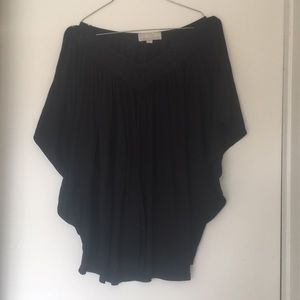Black 3X poncho style top